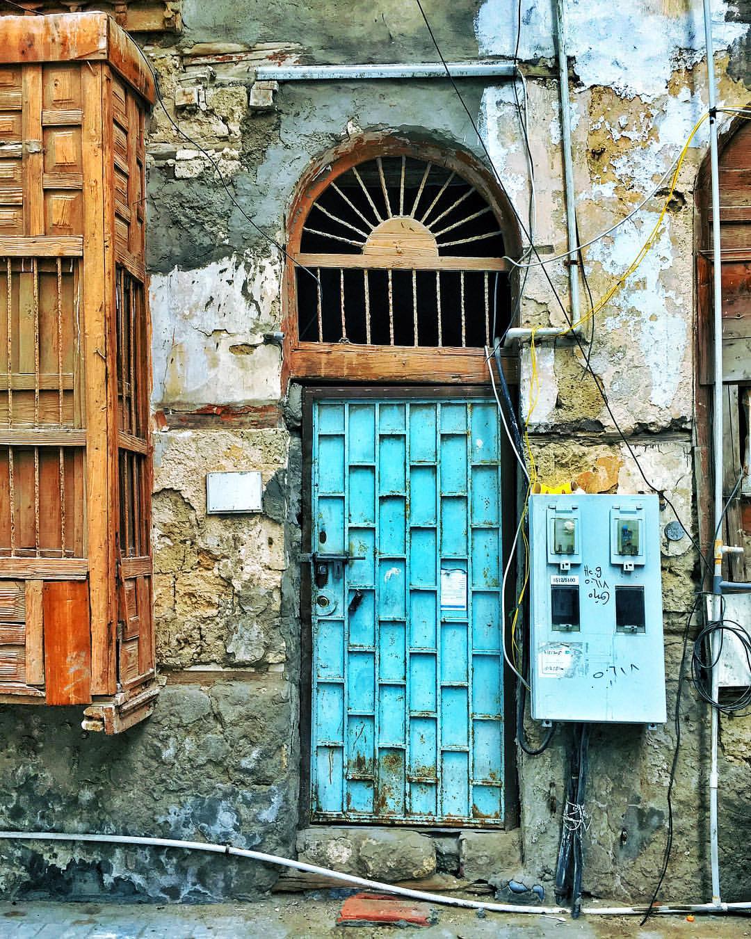 Jeddah doorway.