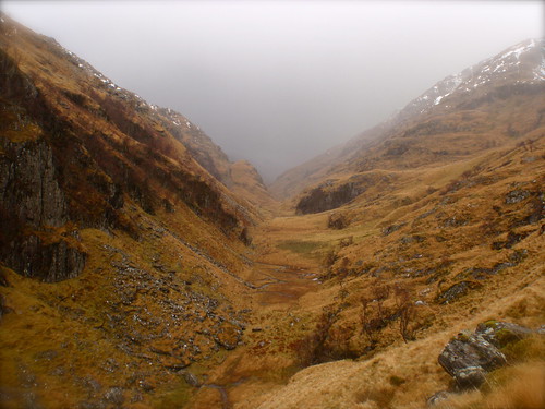 Across Scotland by foot and packraft