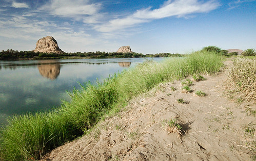 West bank of the Sudanese Nile
