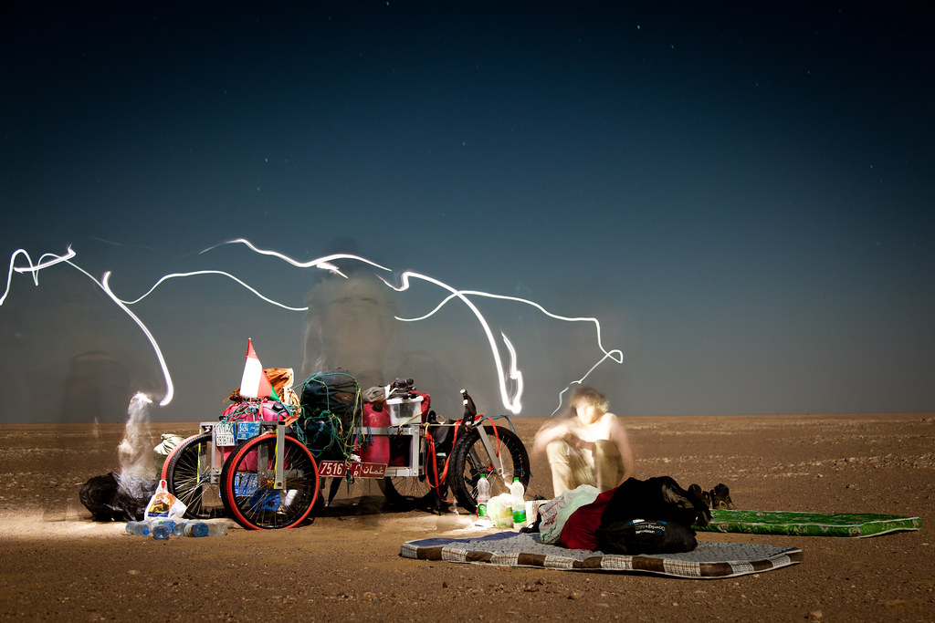 Full moon in the desert